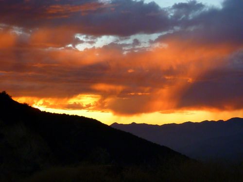 Red sky at night a Ridge Riders delight